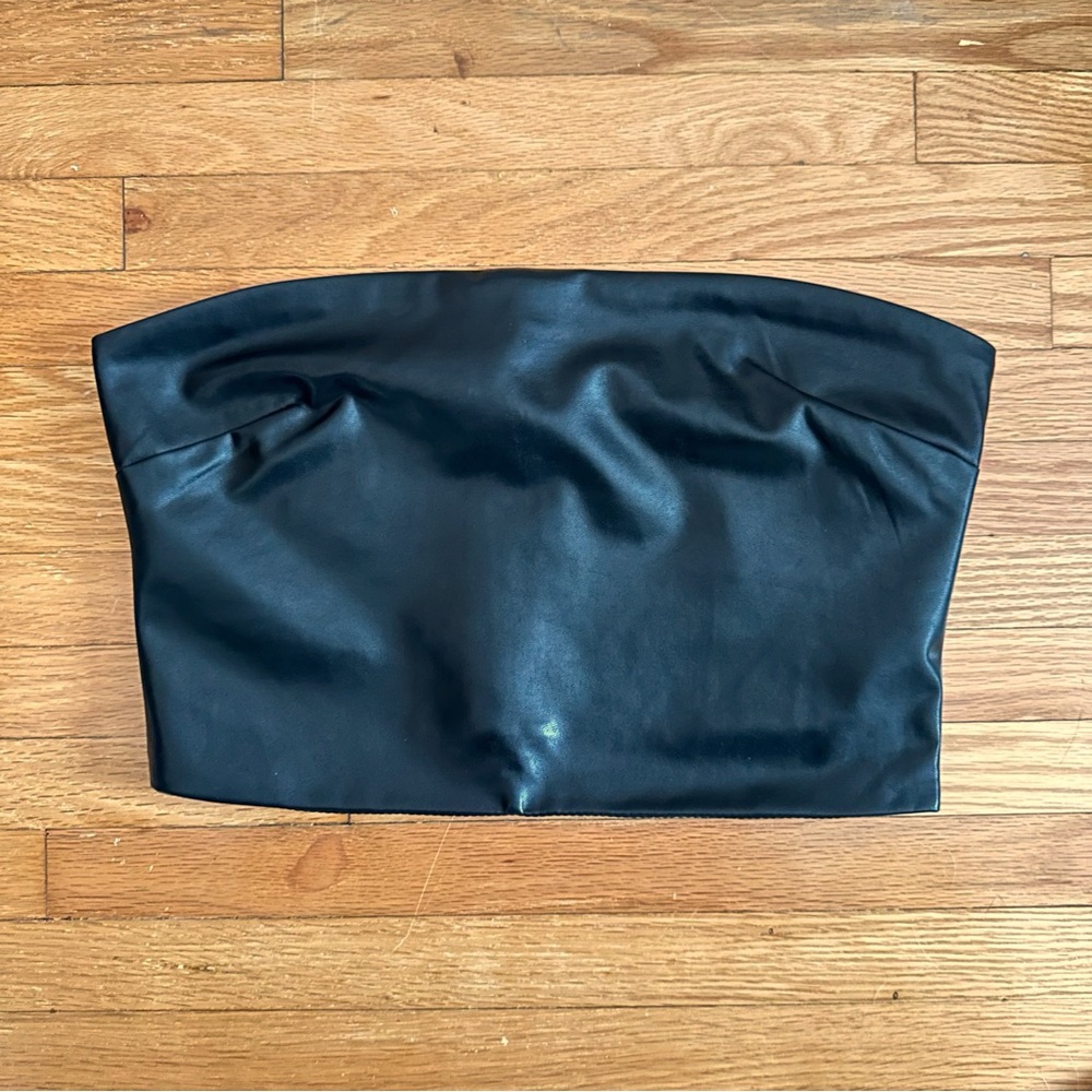 Aritzia Ten by Babaton Black Faux Leather Tube Top M